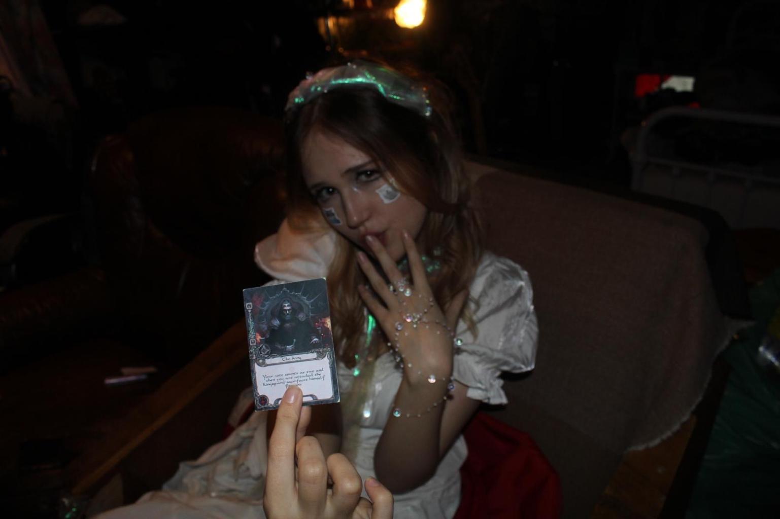 Baranova_Kļaviņa_Muktupāvela_Ūdris_Tamane_Nakts dzīve_portrets 31.jpg