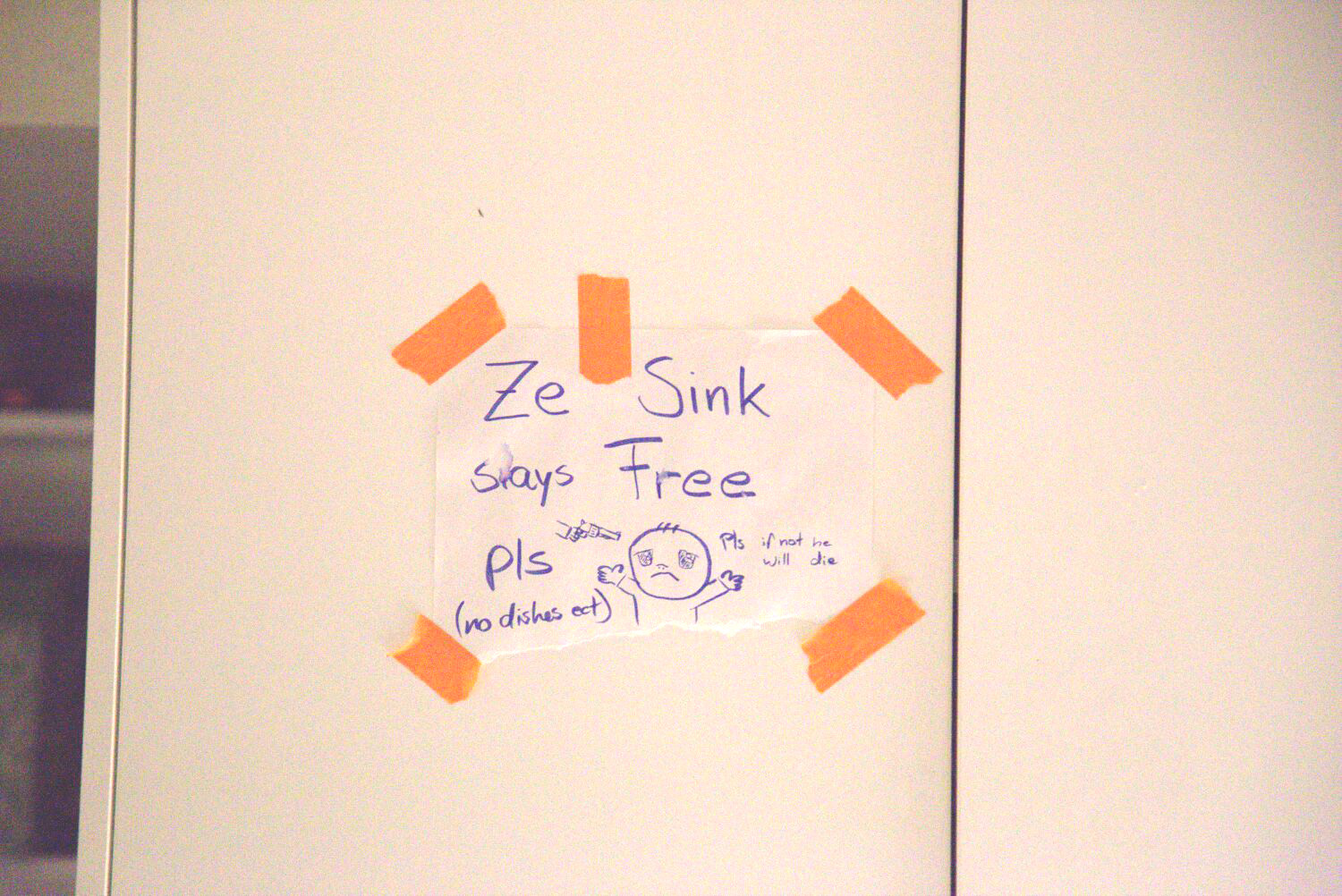 zīmīte virs izlietnes_ copy.jpg