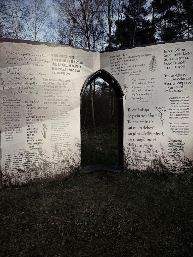 11-IMG_0810 2 copy.jpg